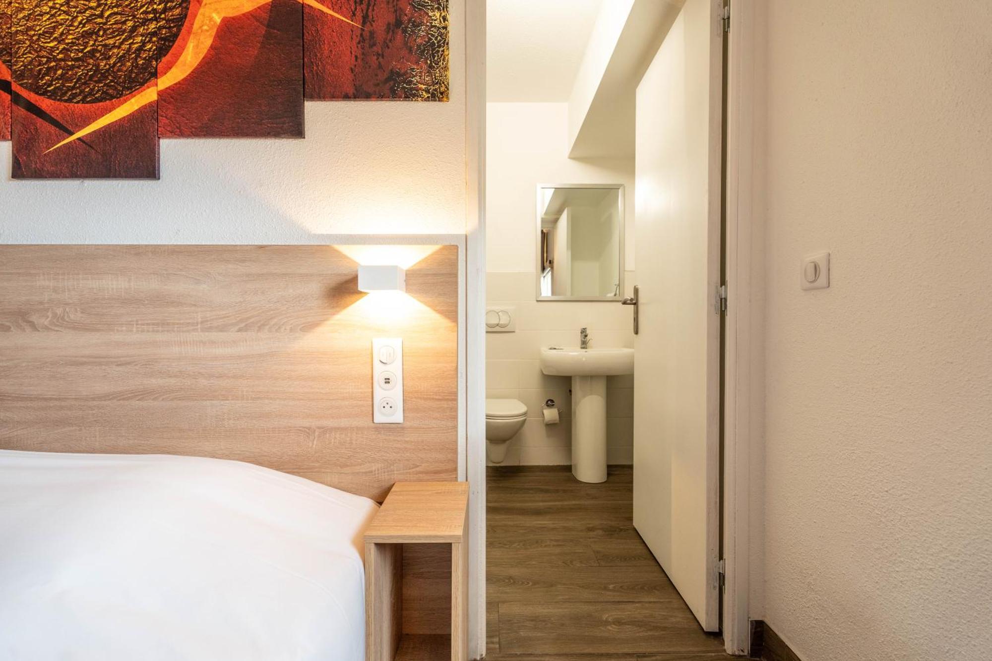 My KB Hôtel Montélimar Saulce-sur-Rhône Esterno foto